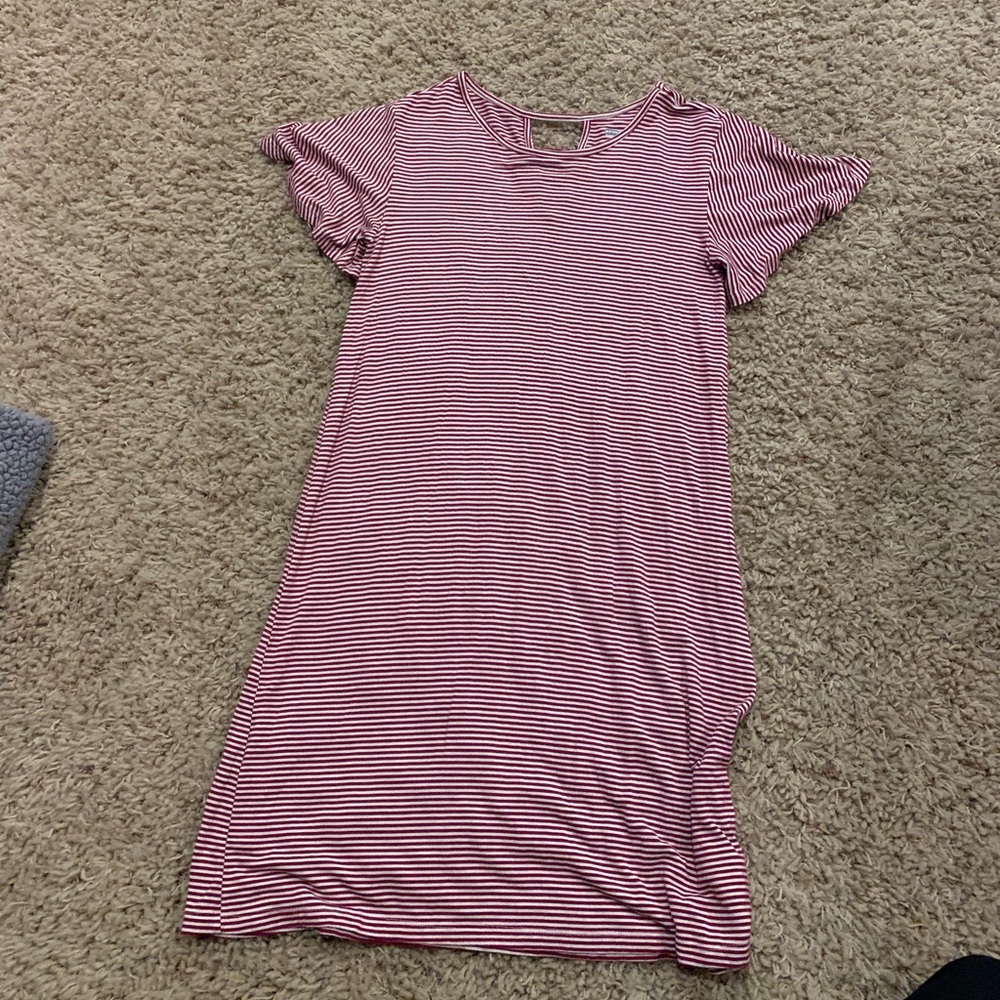 red striped flowy dress